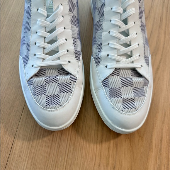 Louis Vuitton offshore Sneakers in Damier Azur Mesh- LV 10 / US 11 - Picture 14 of 16